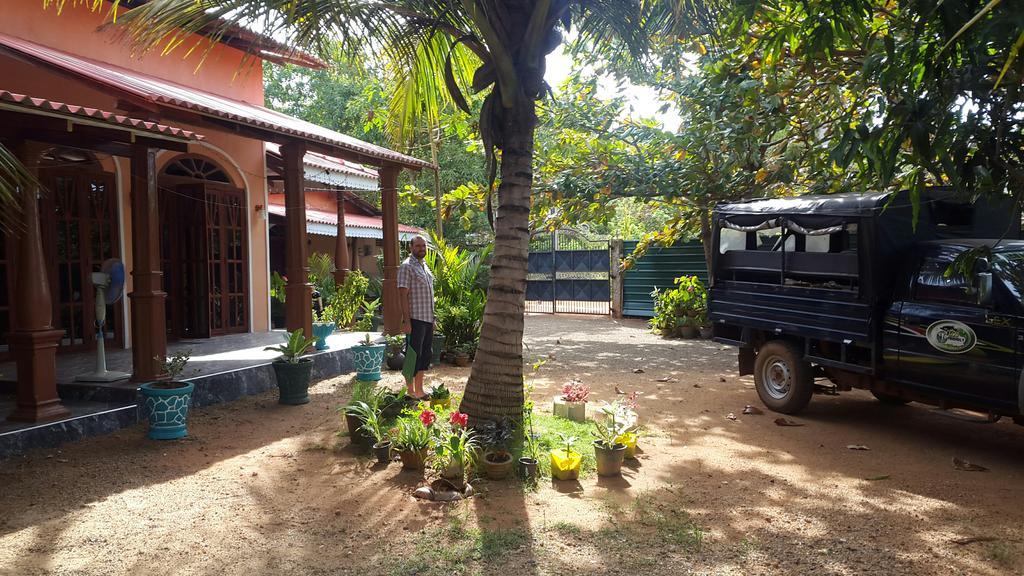 Sigiri Sara Home Stay Nice Village Сигирия Екстериор снимка